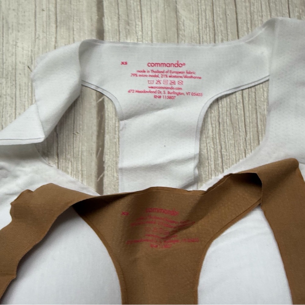 Commando Butter Soft-Support Racerback Bralette - Picture 2 of 3